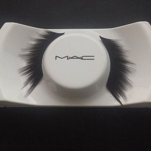 Mac Cosmetics 42 Lashes